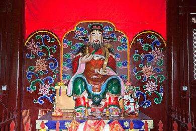 《地狱潜者2》成功原因总结：微交易轻 售价低等